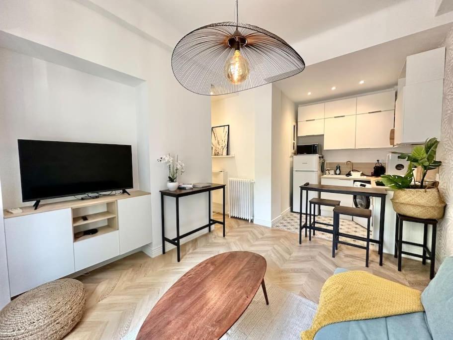 Magnifique Appartement Moderne - Clim & Wifi Nisa Exterior foto